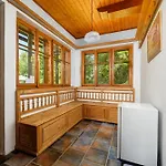 Roubenka Na Vyhlidce Villa