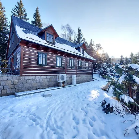 Roubenka Na Vyhlidce Villa